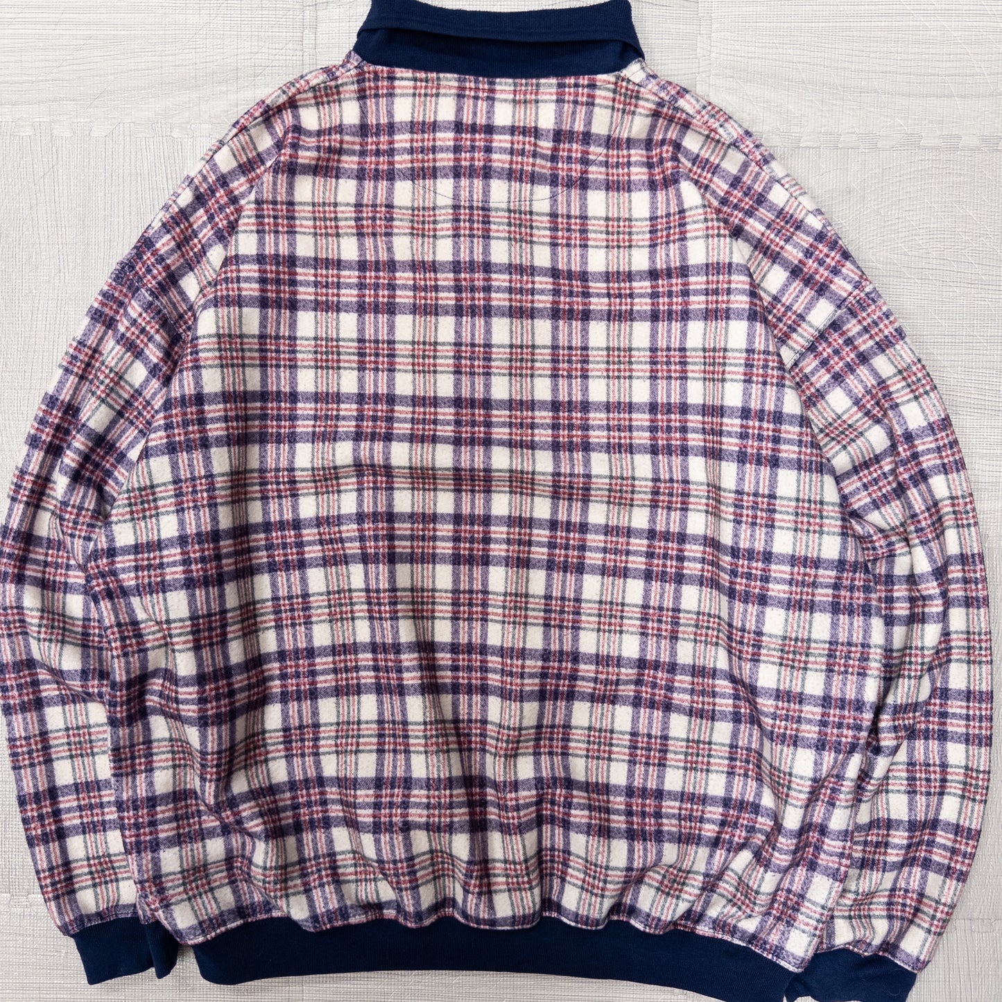 ESSENTIALS スウェット レッド メンズL