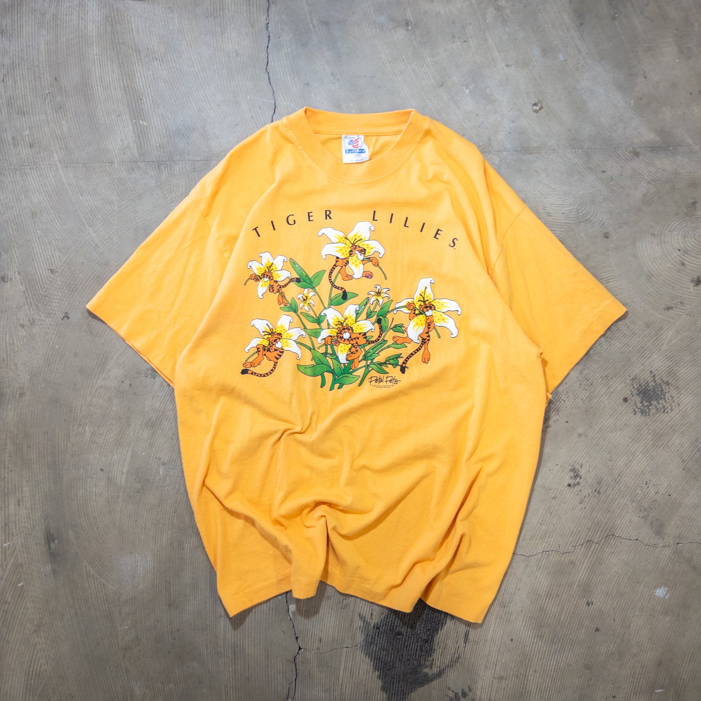 90年代 アートTシャツ Petal Pets Tiger Lilies アニマル 花柄 ONE SIZE