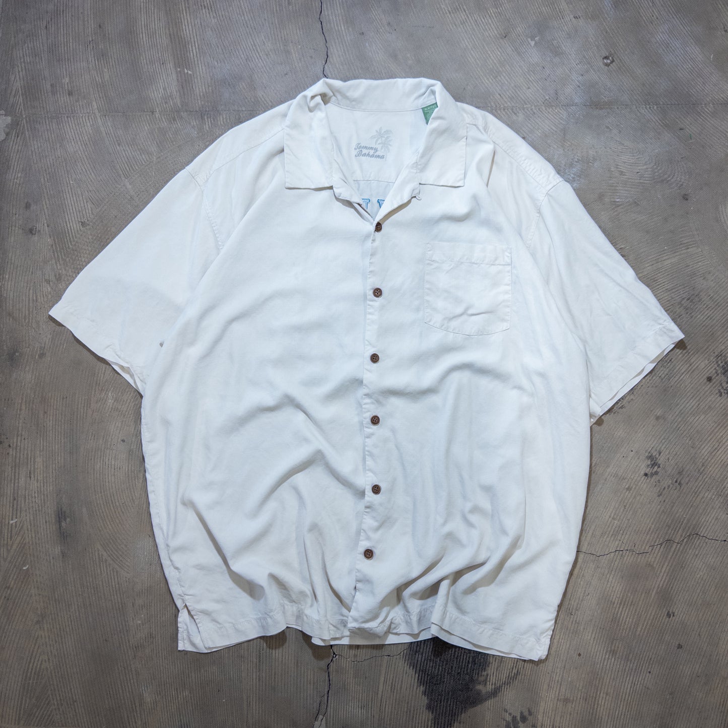Tommy Bahama シルク 開襟 半袖シャツ 背面デザイン 刺繍 XL