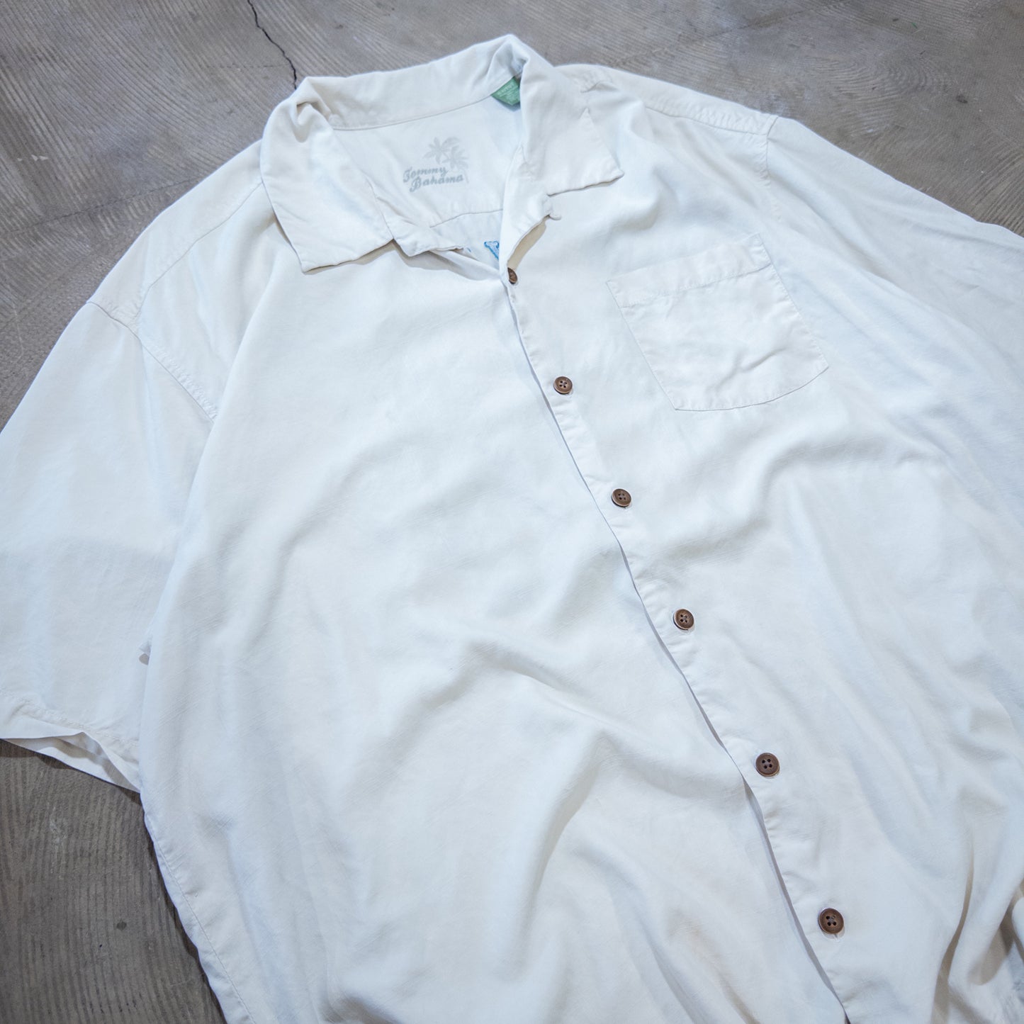 Tommy Bahama シルク 開襟 半袖シャツ 背面デザイン 刺繍 XL