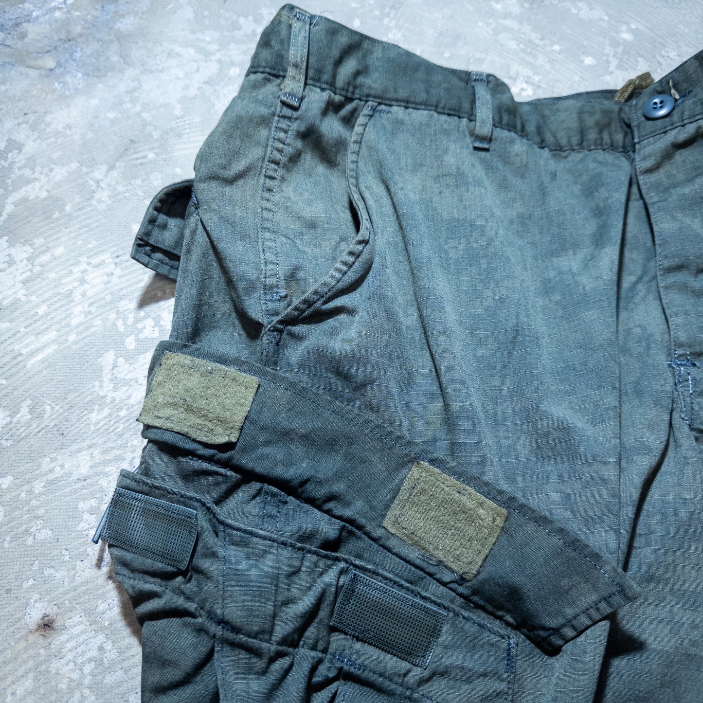 US.ARMY BDUウッドランドカモパンツ 黒染め LARGE-SHORT