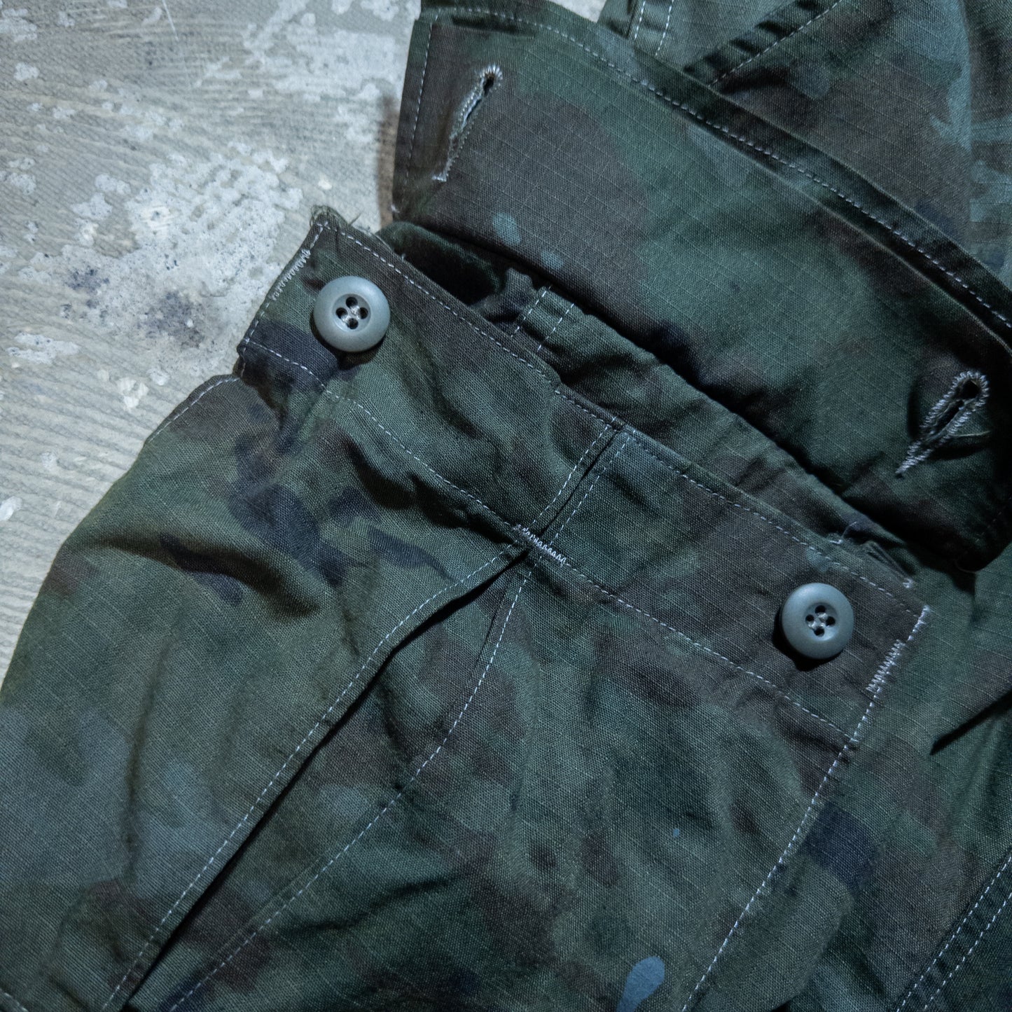 US.ARMY IHWCU ウッドランドカモパンツ 黒染め LARGE-REGULAR