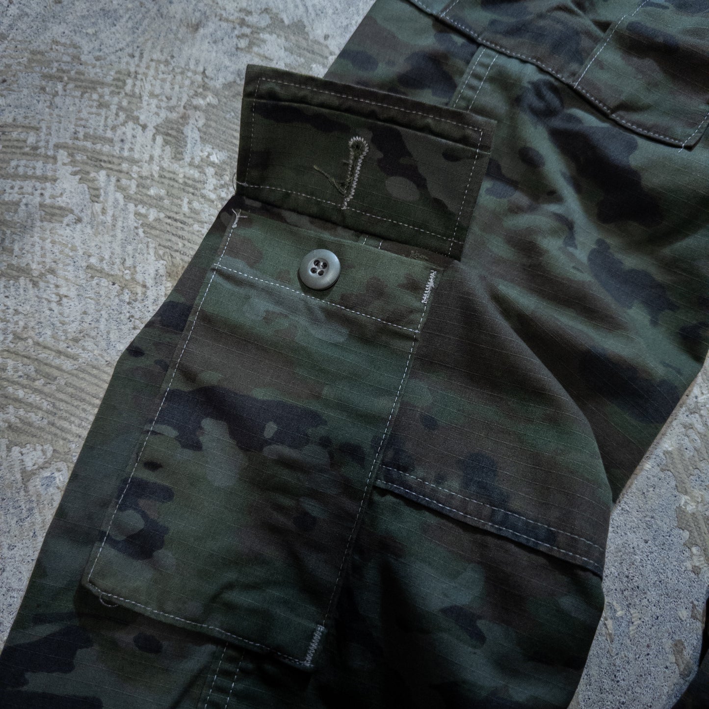 US.ARMY ACU ウッドランドカモパンツ 黒染め 31-REGULAR (M相当)