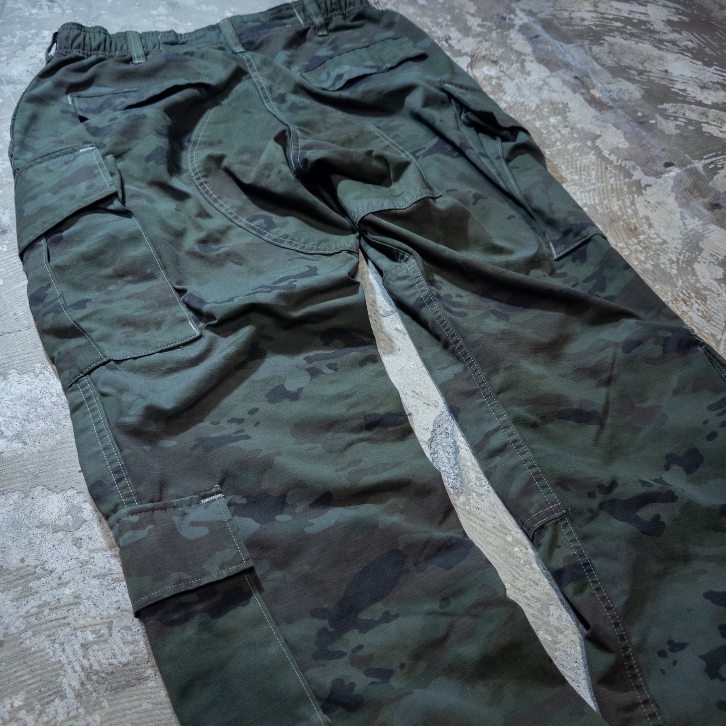 US.ARMY ACU ウッドランドカモパンツ 黒染め 31-REGULAR (M相当)