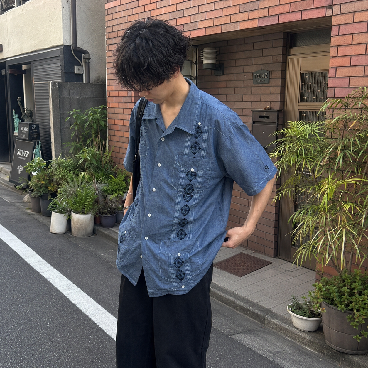 "Deep Black" Cuba Short Shirt