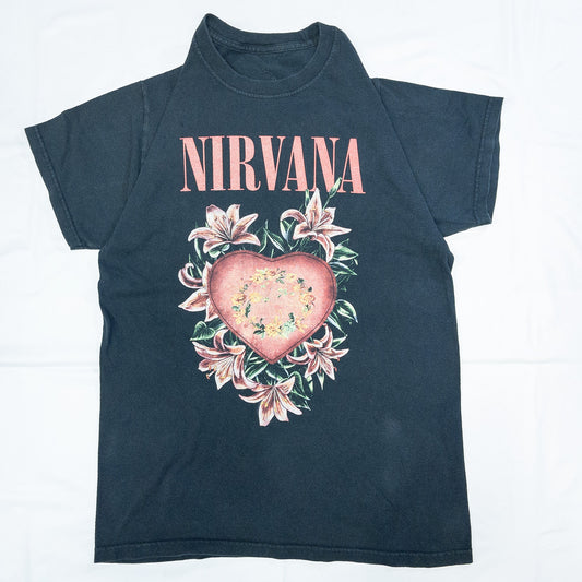[メンズXS] 00年代 Tシャツ NIRVANA ニルバーナ バンドT バンT