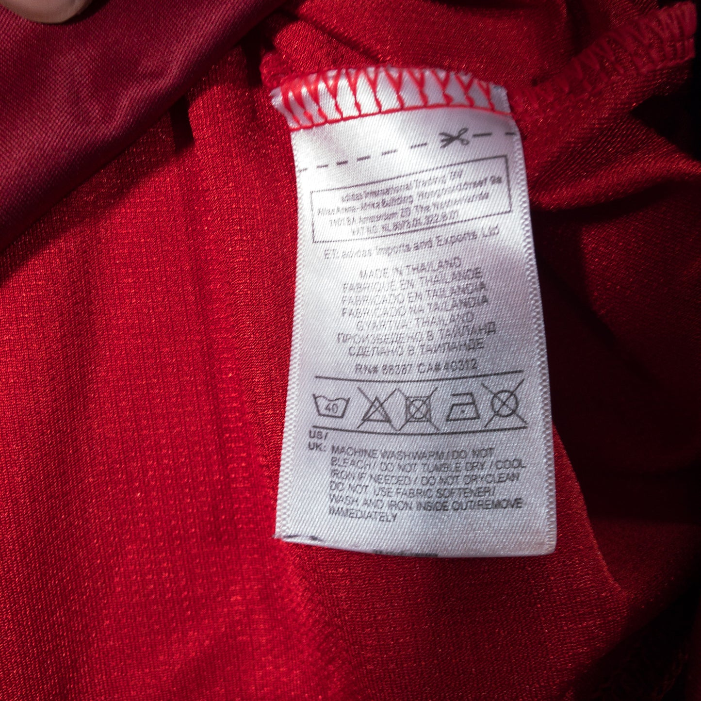 FC Bayern München バイエルン・ミュンヘン サッカーユニフォーム レヴァンドフスキ S レッド ロゴ刺繍 adidas/アディダス