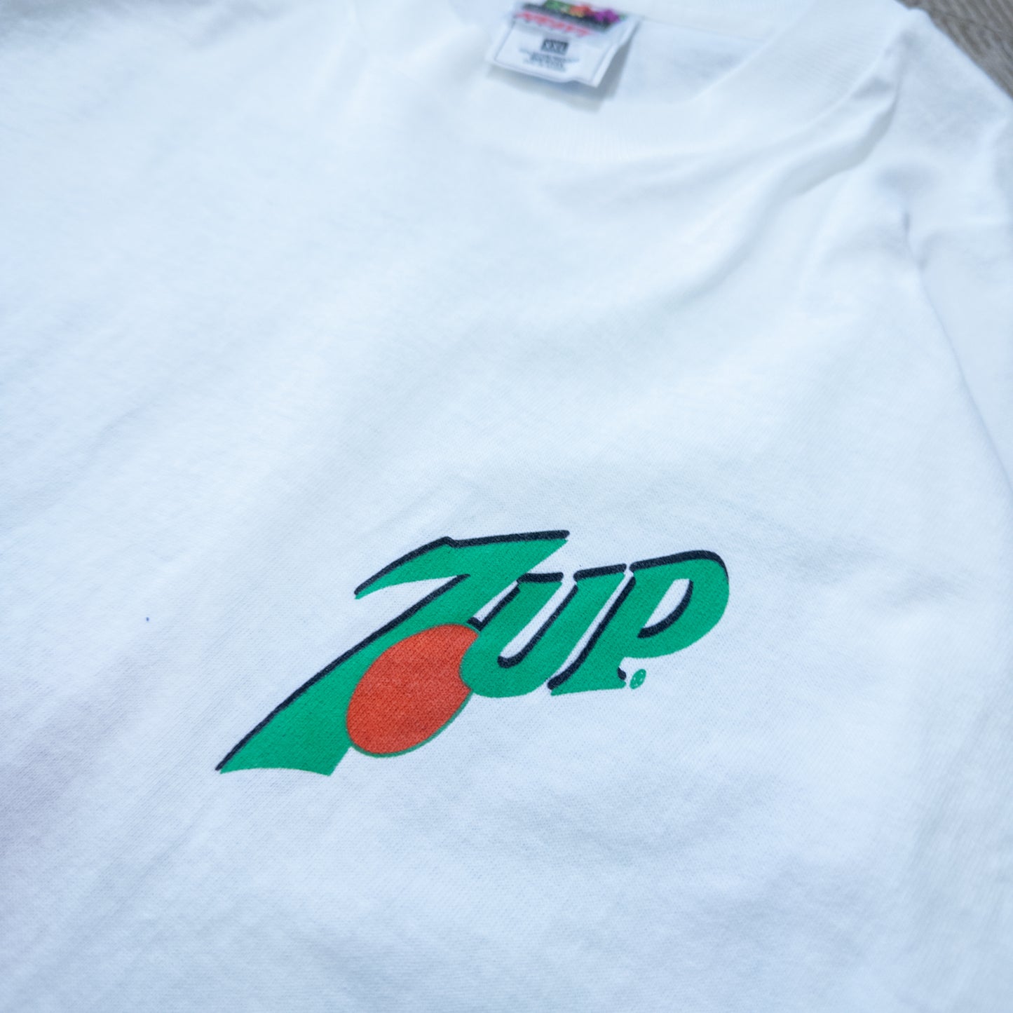 [メンズXL] 90年代 Fruit of the Loom/フルーツオブザルーム Tシャツ 7UP セブンアップ 企業系Tシャツ ロゴT