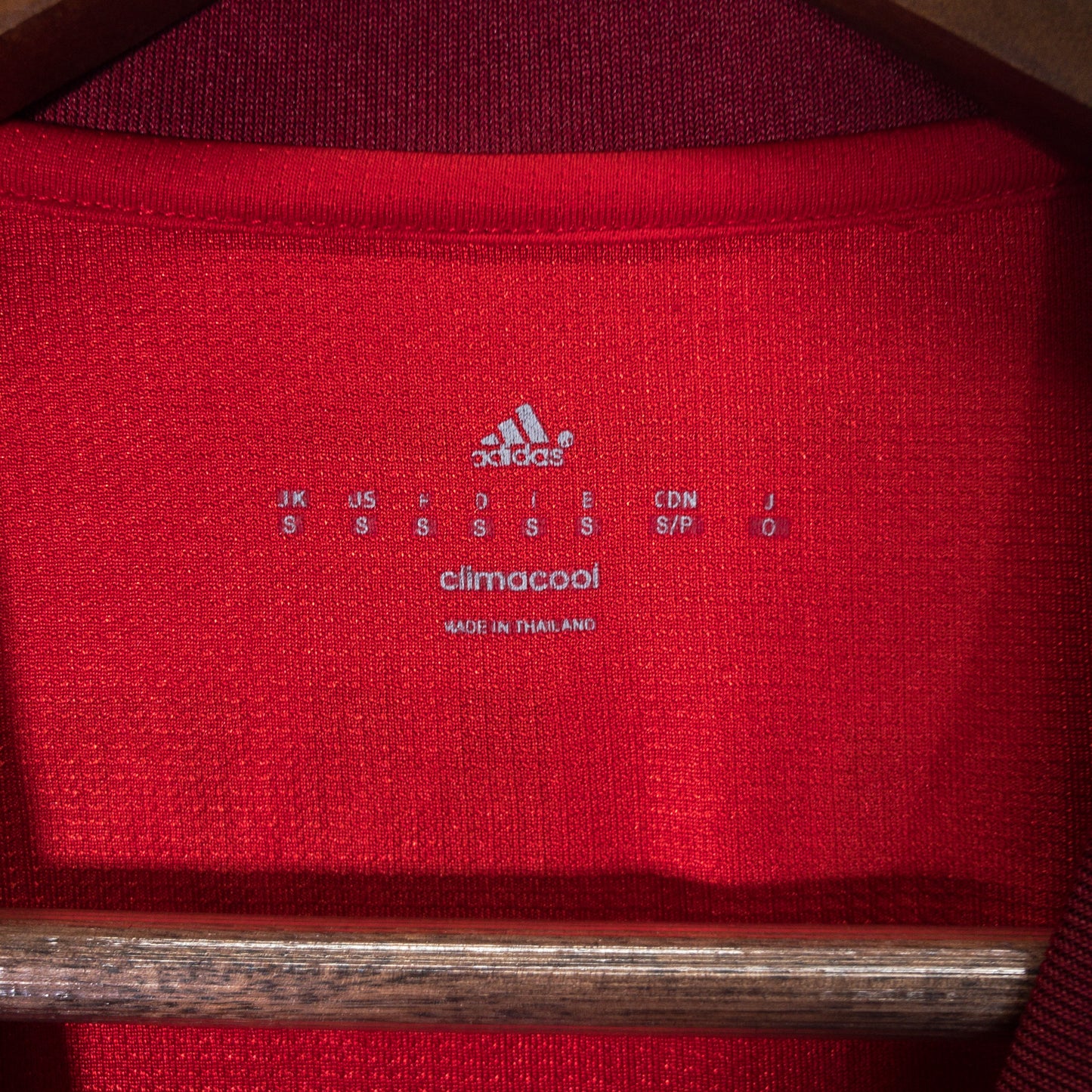 FC Bayern München バイエルン・ミュンヘン サッカーユニフォーム レヴァンドフスキ S レッド ロゴ刺繍 adidas/アディダス