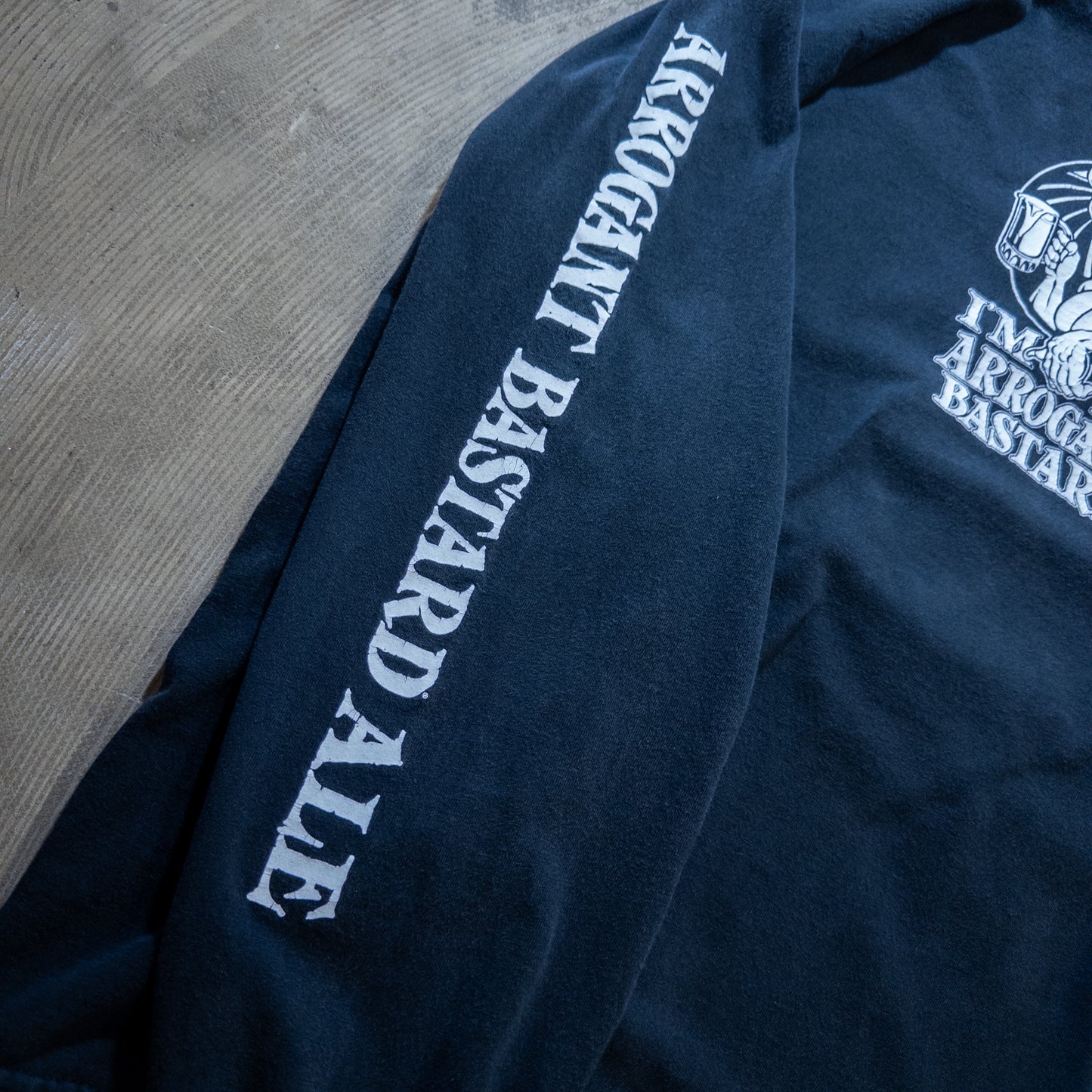 [メンズXL] 長袖Tシャツ Stone Brewing Arrogant Bastard Ale アロガントバスタードエール ロンT ビール