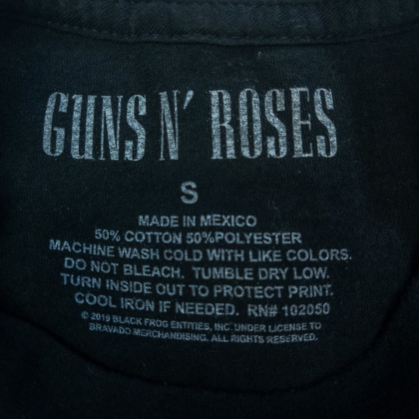 [メンズXS] 00年代 GUNS N' ROSES Tシャツ バンドT バンT