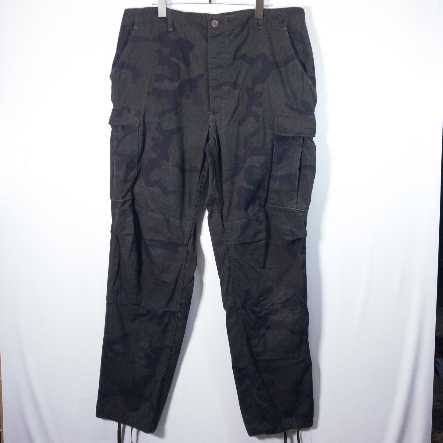 [メンズW37] 00年代 ワークパンツ BDU ミリタリーパンツ 黒染め