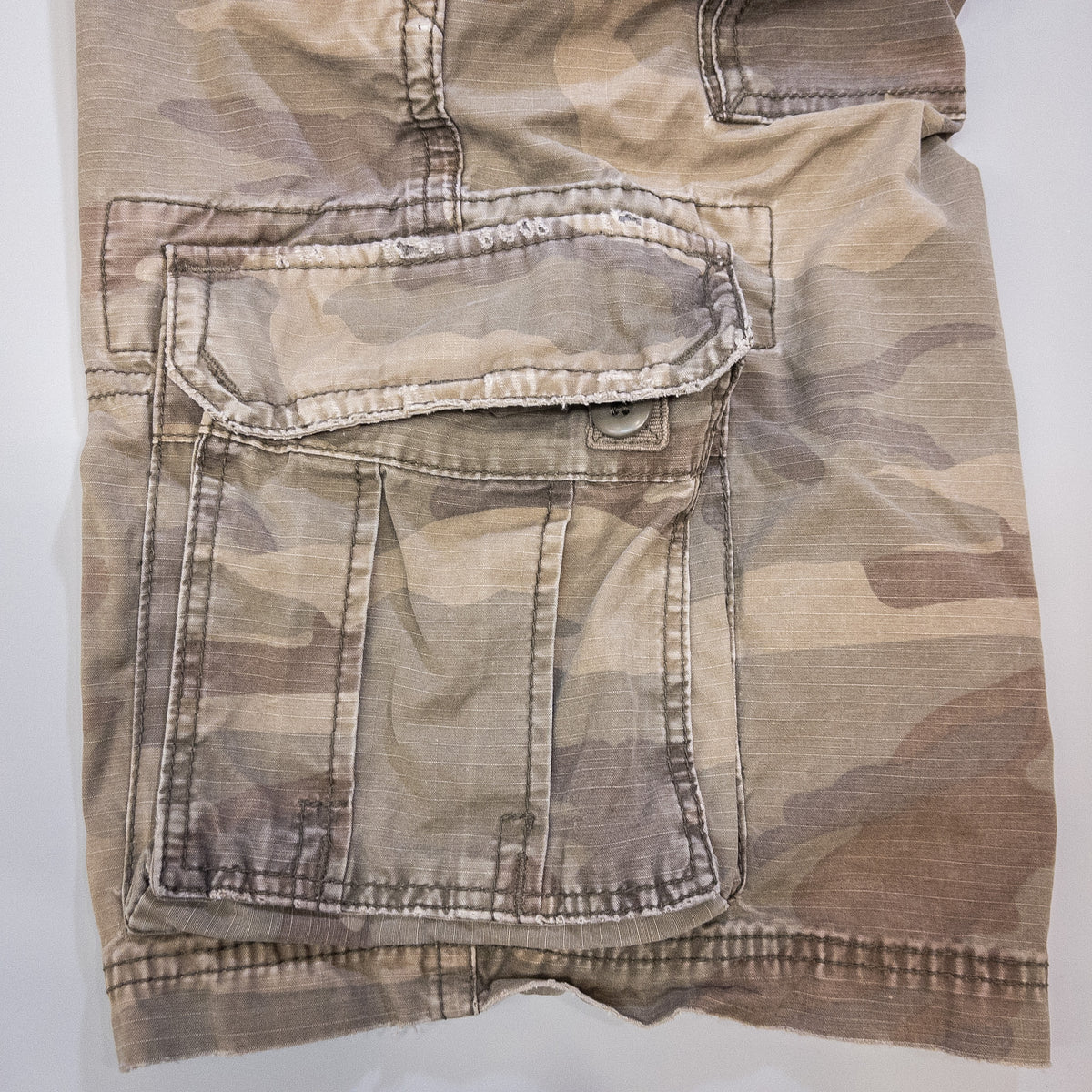 [メンズW33] 00年代 MOSSIMO SUPPLY CO. ショートパンツ カーゴショーツ