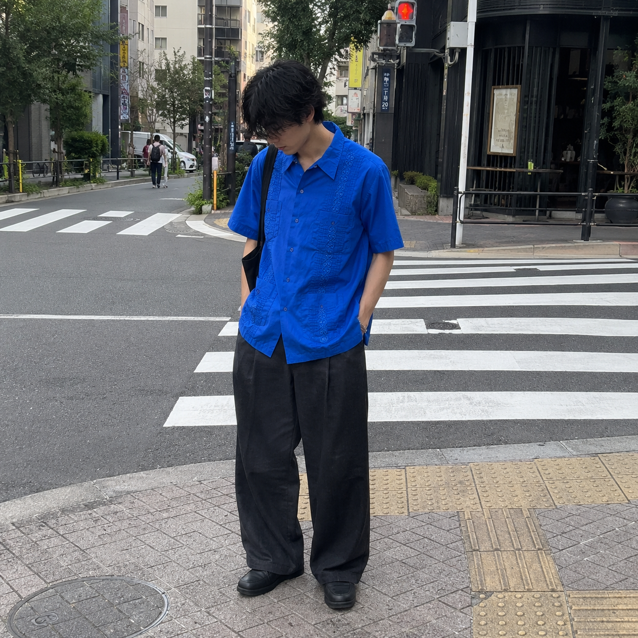 キューバシャツガチャ