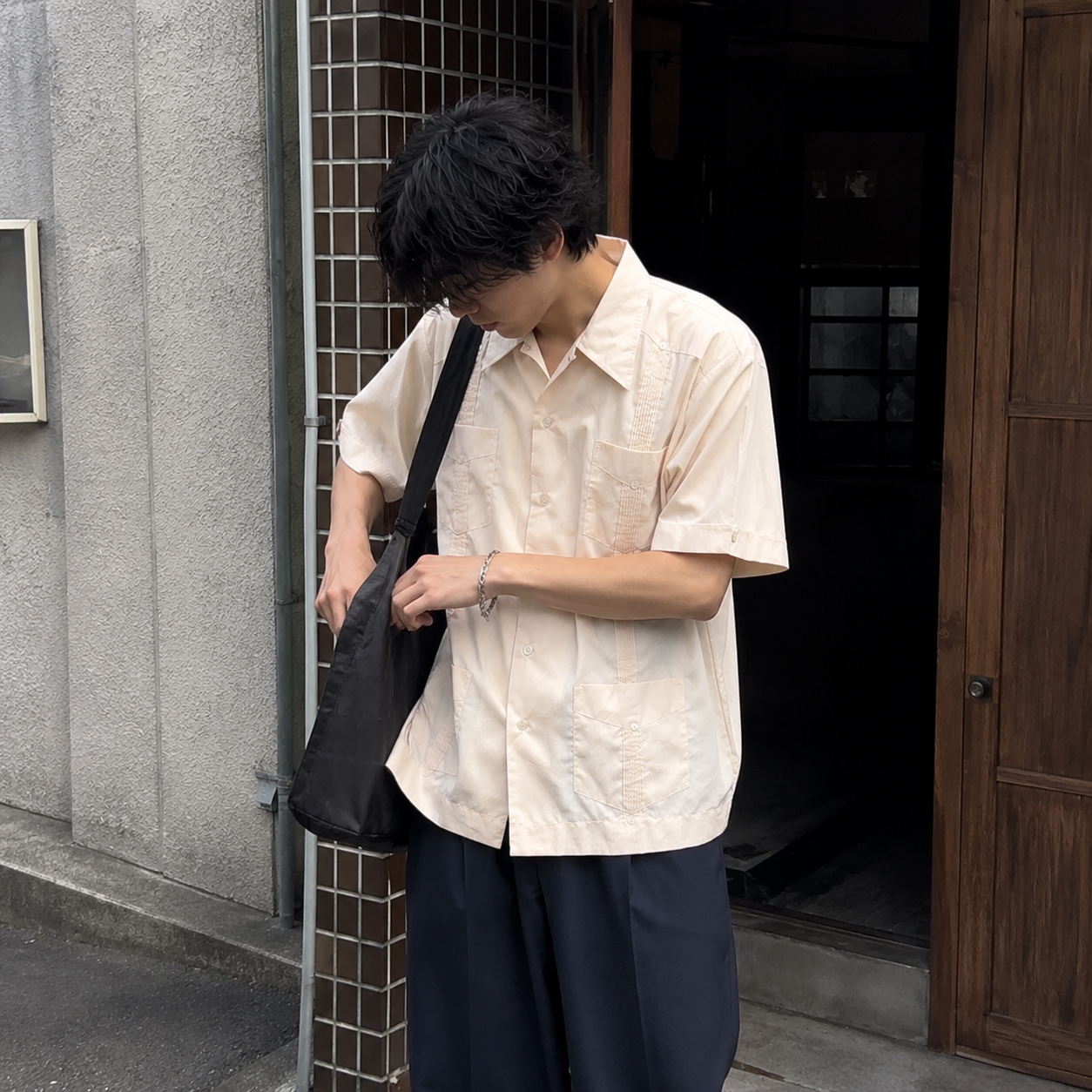 キューバシャツガチャ