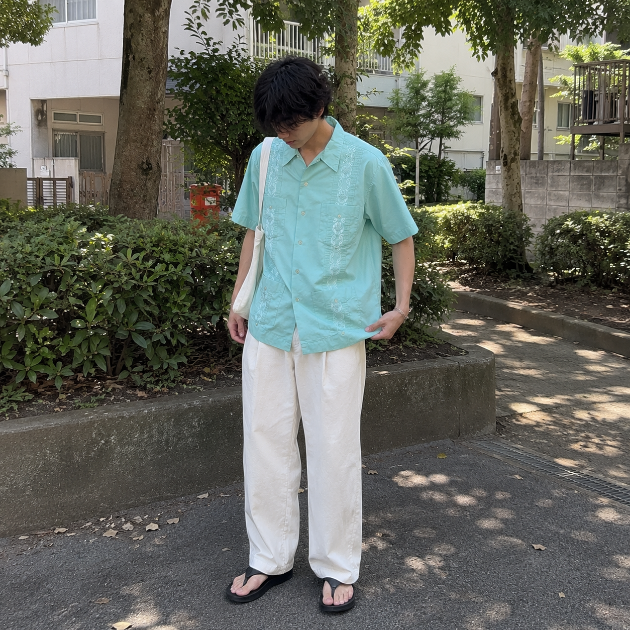 キューバシャツガチャ